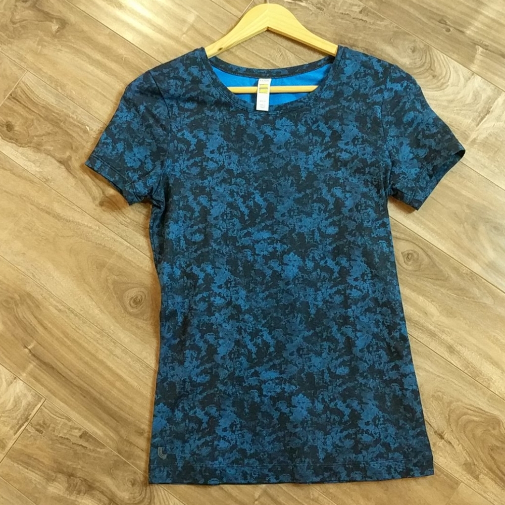 Lole Blue and Black Short Sleeve Tee